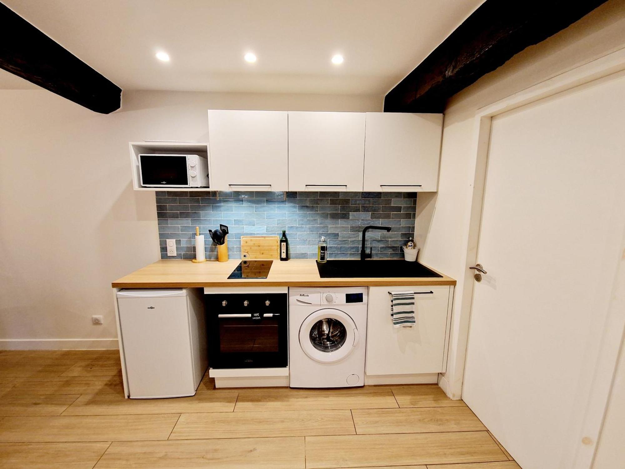 Studio Entierement Equipe Cailloux-sur-Fontaines Exteriér fotografie